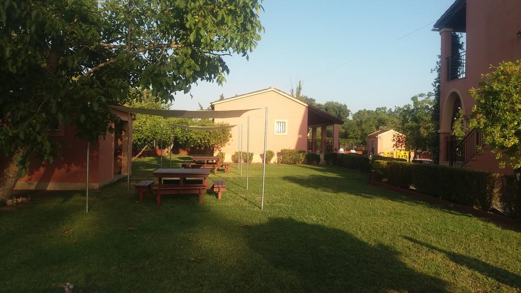 Gregory-Vassilis Apartments Dassia (Corfu) Exterior foto